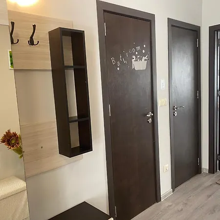 Siyana 2-free Parking Appartement Varna