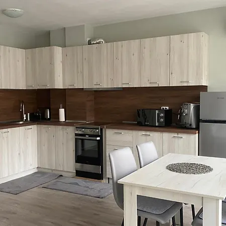 Siyana 2-free Parking Apartamento *