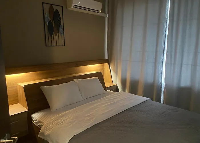 Siyana 2-free Parking *