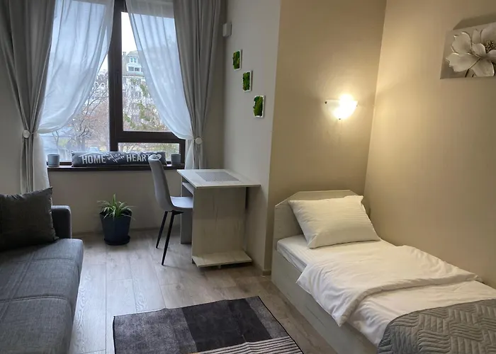 Siyana 2-free Parking